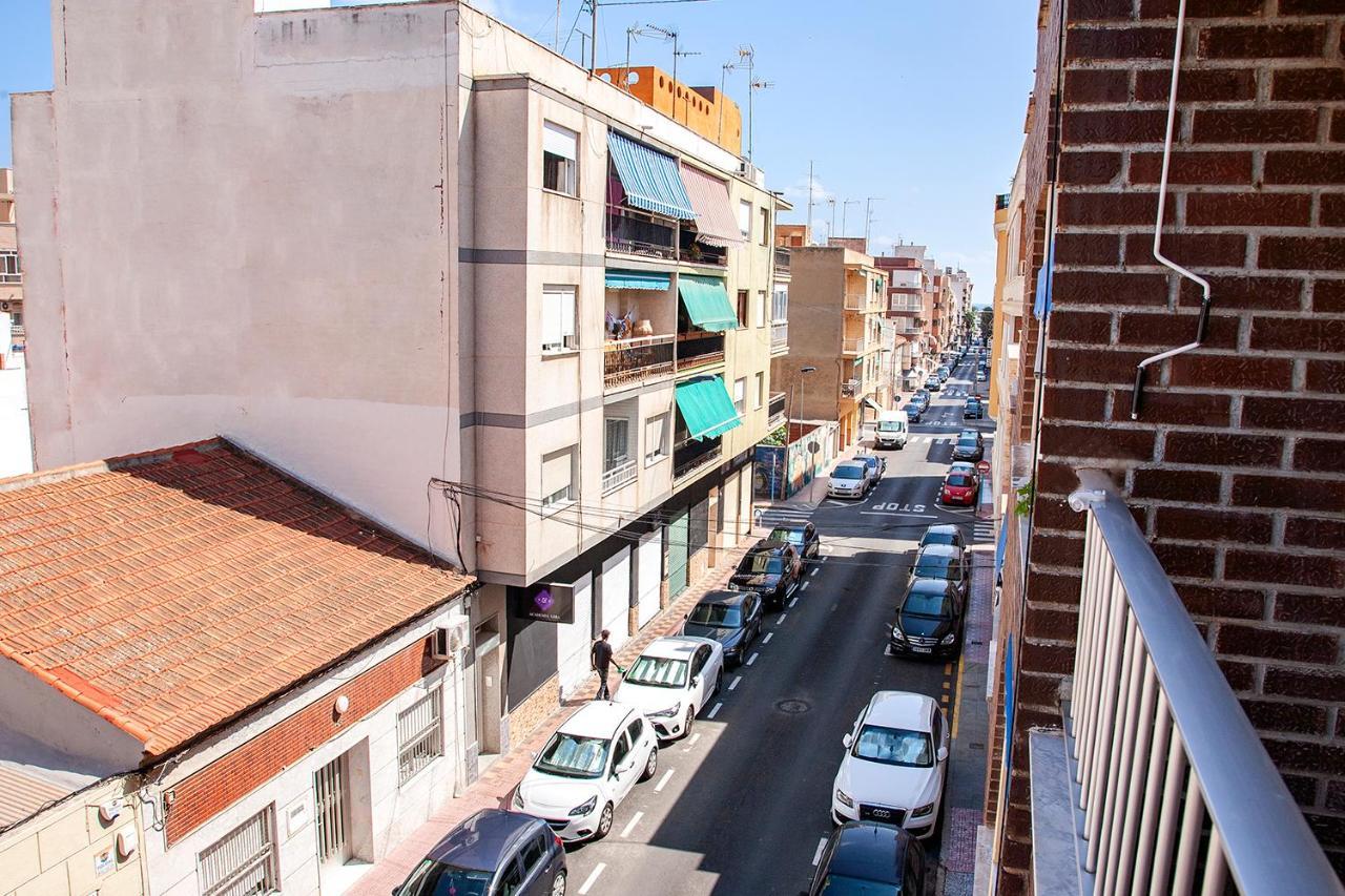 Апартаменты Apartamento San Pascual Торевьиа Экстерьер фото